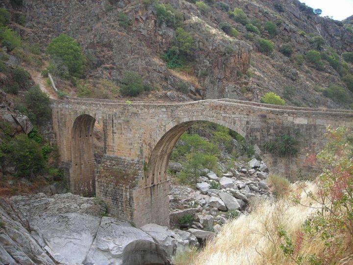Mesa Del Conde Ξενοδοχείο San Felices de los Gallegos Εξωτερικό φωτογραφία
