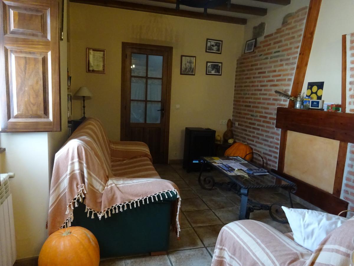 Mesa Del Conde Ξενοδοχείο San Felices de los Gallegos Εξωτερικό φωτογραφία